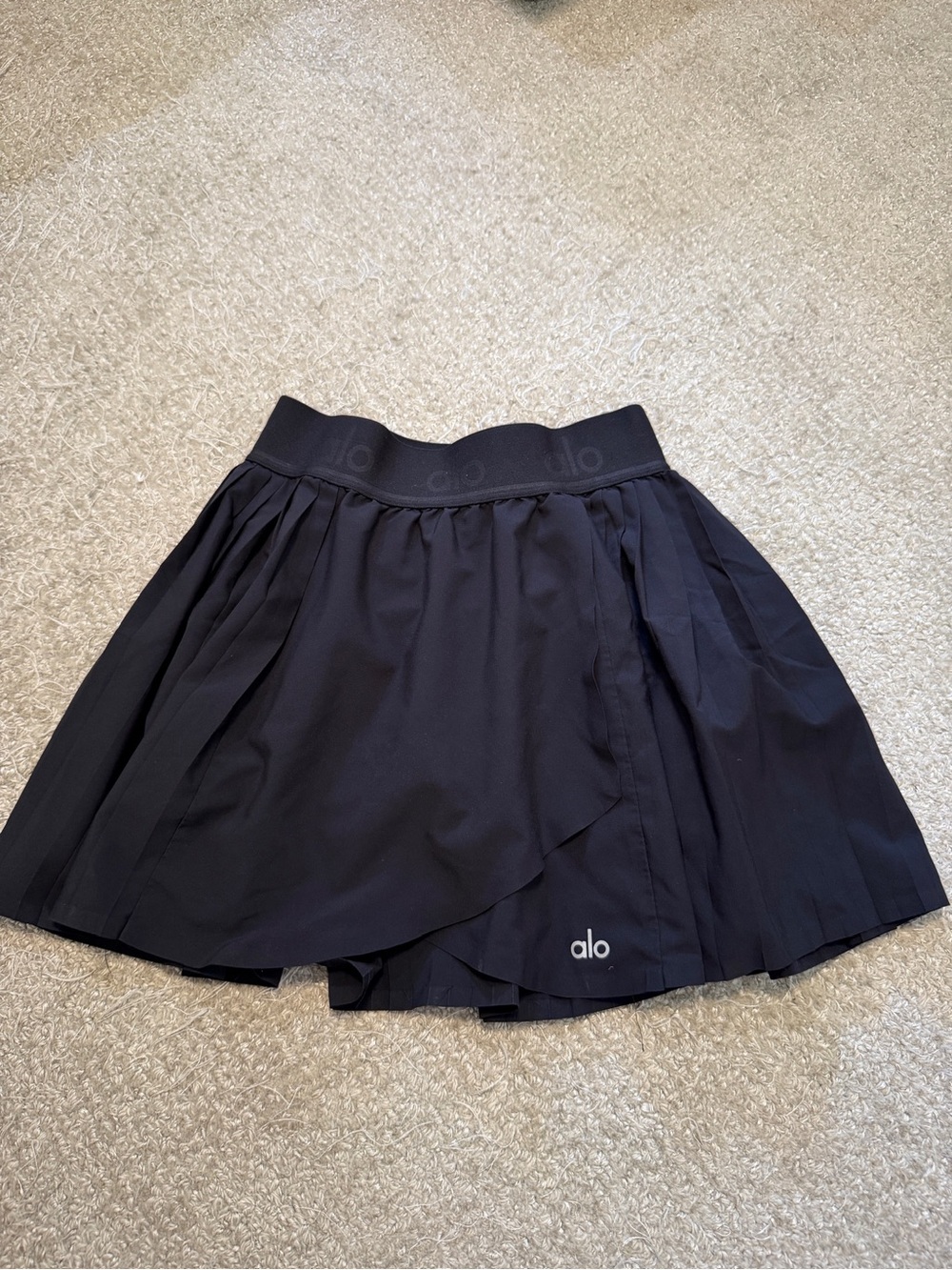 Alo Skirt